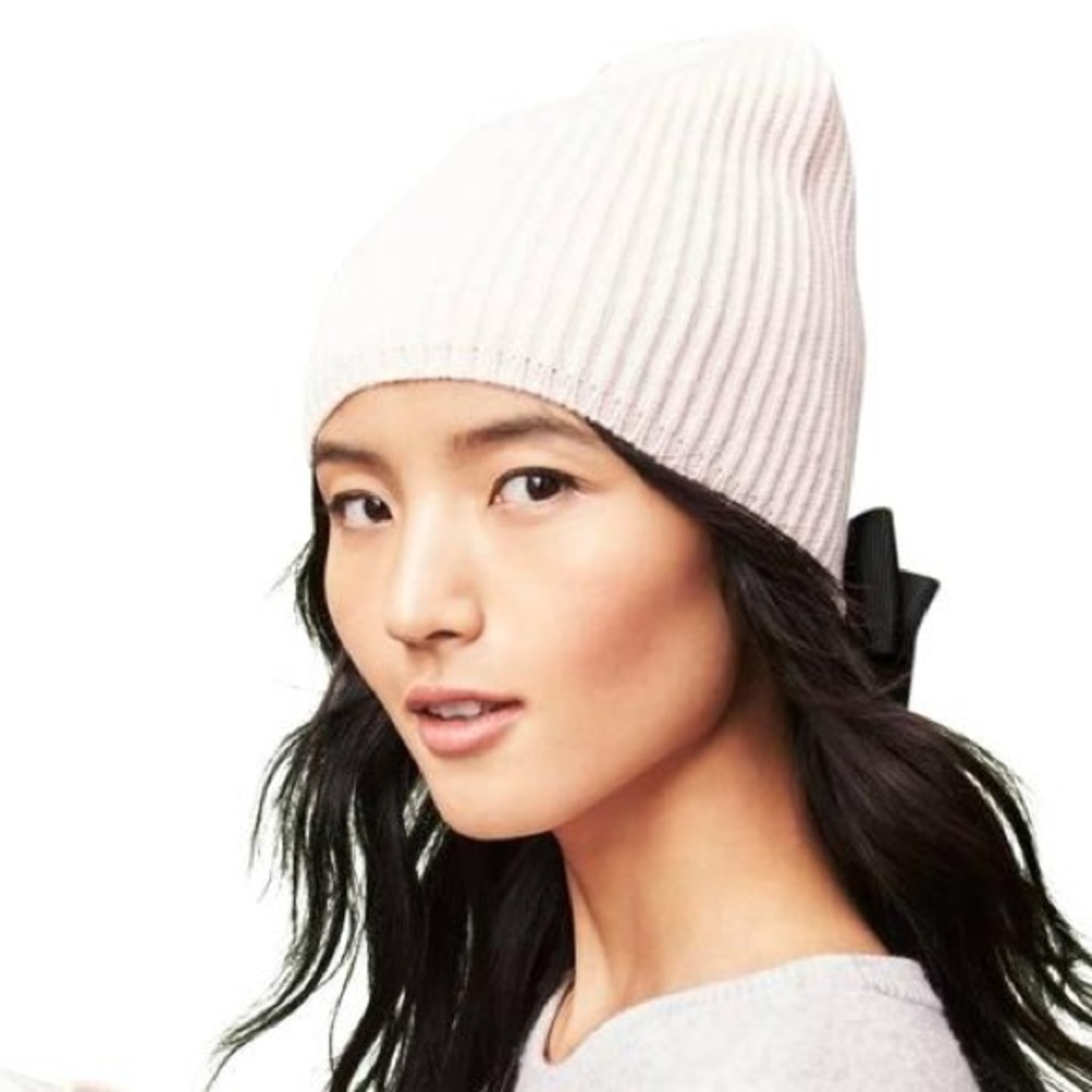 kate spade♠️ Knit Bow beanie in soft cream